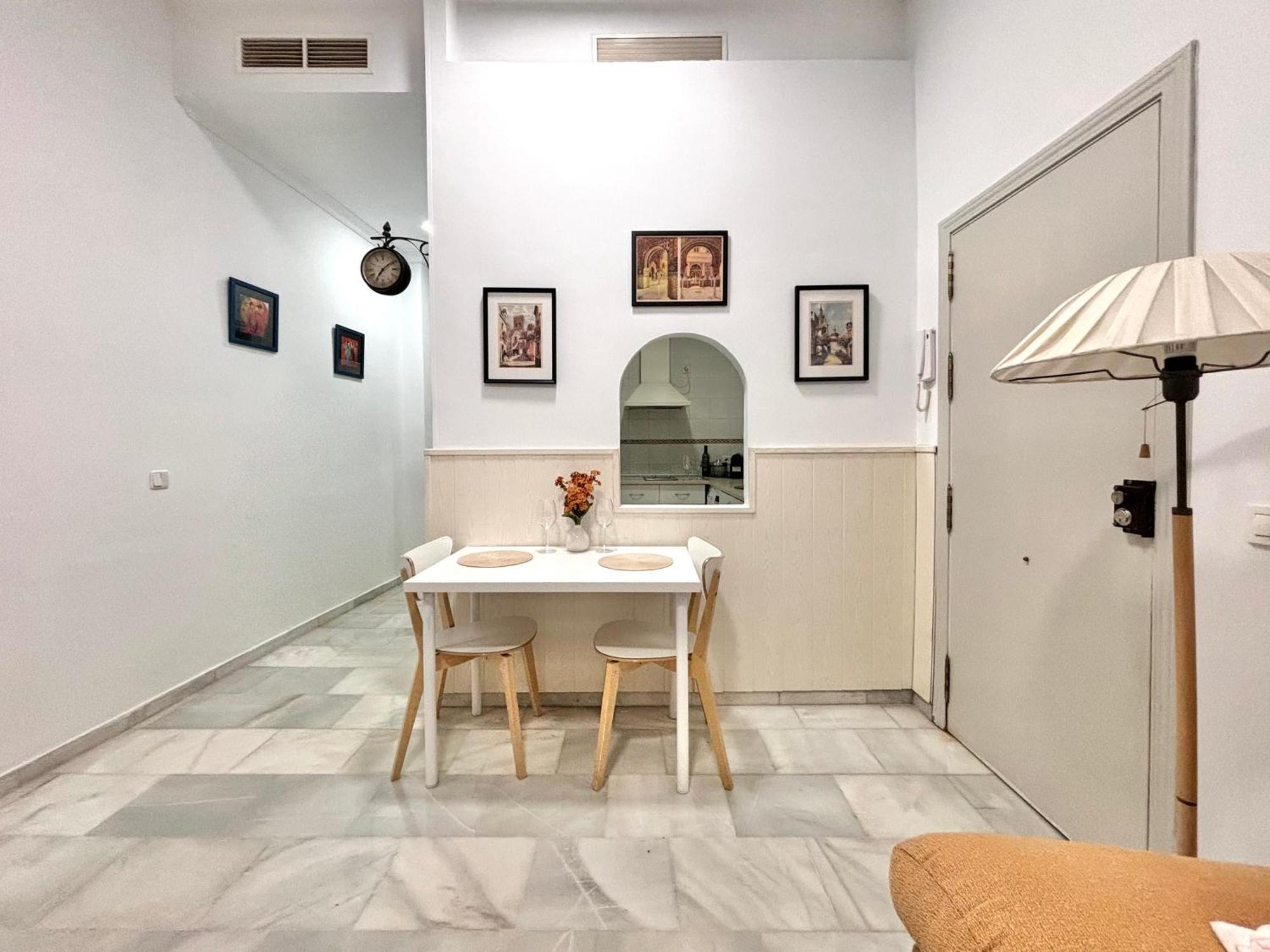 Apartamento El Reloj Del Viajero 2 Sevilla Exterior foto